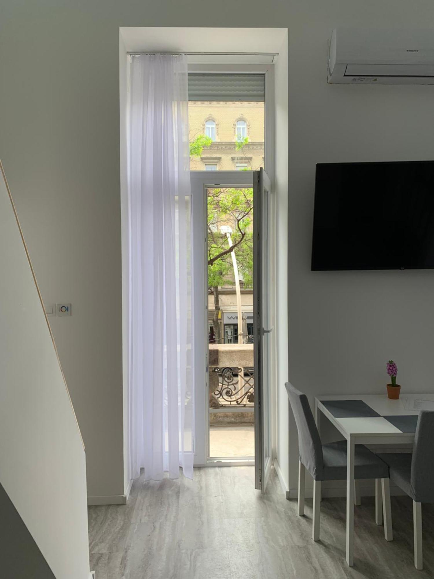 Balcony Gallery Budapeşte Dış mekan fotoğraf